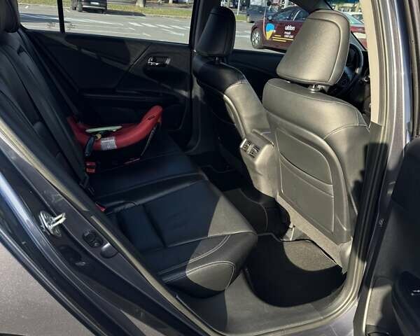 Сірий Хонда Аккорд, об'ємом двигуна 2.4 л та пробігом 205 тис. км за 16500 $, фото 9 на Automoto.ua