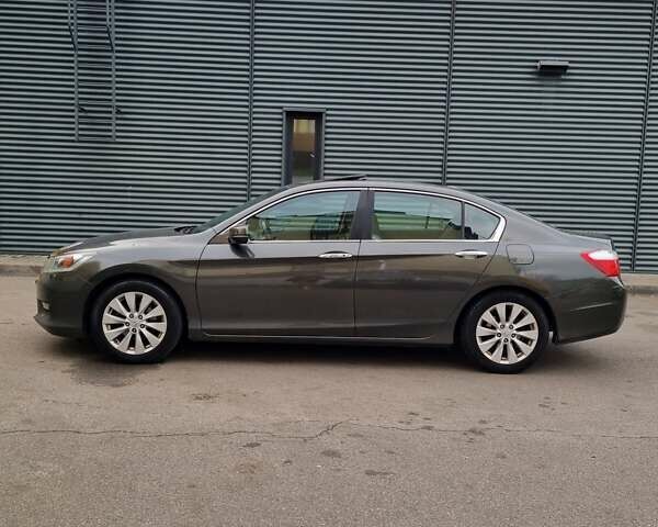 Сірий Хонда Аккорд, об'ємом двигуна 2.4 л та пробігом 188 тис. км за 11900 $, фото 11 на Automoto.ua