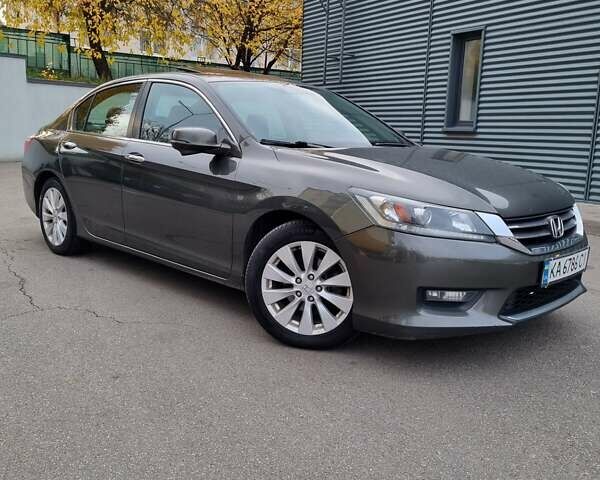 Хонда Аккорд 2014 в Киеве на Automoto.ua Серый Хонда Аккорд, объемом двигателя 2.4 л и пробегом 185 тыс. км за 11500 $, фото 25 на Automoto.ua