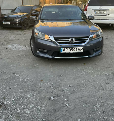 Сірий Хонда Аккорд, об'ємом двигуна 2.36 л та пробігом 232 тис. км за 9000 $, фото 2 на Automoto.ua
