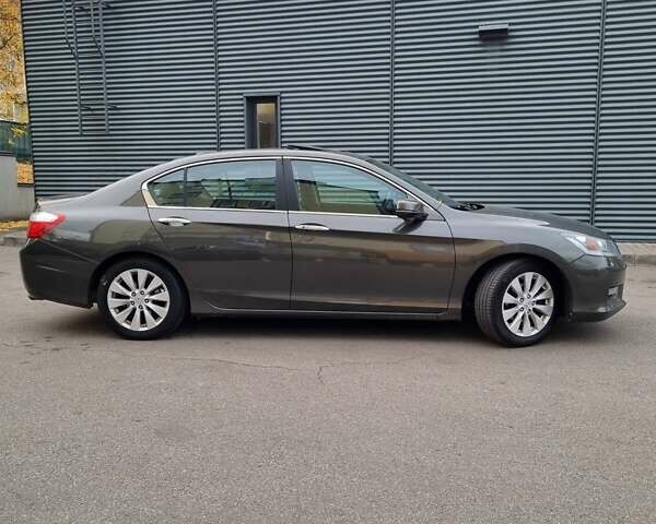 Сірий Хонда Аккорд, об'ємом двигуна 2.4 л та пробігом 188 тис. км за 11900 $, фото 9 на Automoto.ua