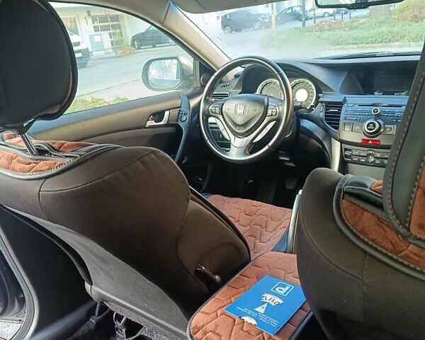 Серый Хонда Аккорд, объемом двигателя 2 л и пробегом 198 тыс. км за 10000 $, фото 16 на Automoto.ua