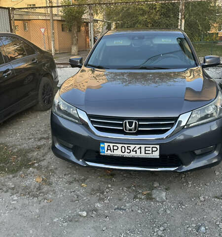 Сірий Хонда Аккорд, об'ємом двигуна 2.36 л та пробігом 232 тис. км за 9000 $, фото 3 на Automoto.ua