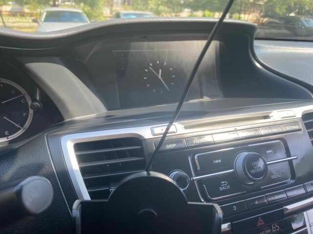 Серый Хонда Аккорд, объемом двигателя 2.4 л и пробегом 179 тыс. км за 11200 $, фото 12 на Automoto.ua