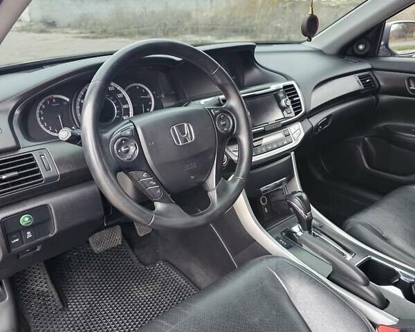 Сірий Хонда Аккорд, об'ємом двигуна 2.4 л та пробігом 171 тис. км за 11500 $, фото 14 на Automoto.ua
