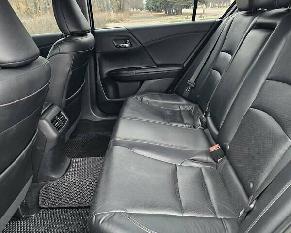 Сірий Хонда Аккорд, об'ємом двигуна 2.4 л та пробігом 171 тис. км за 11500 $, фото 19 на Automoto.ua