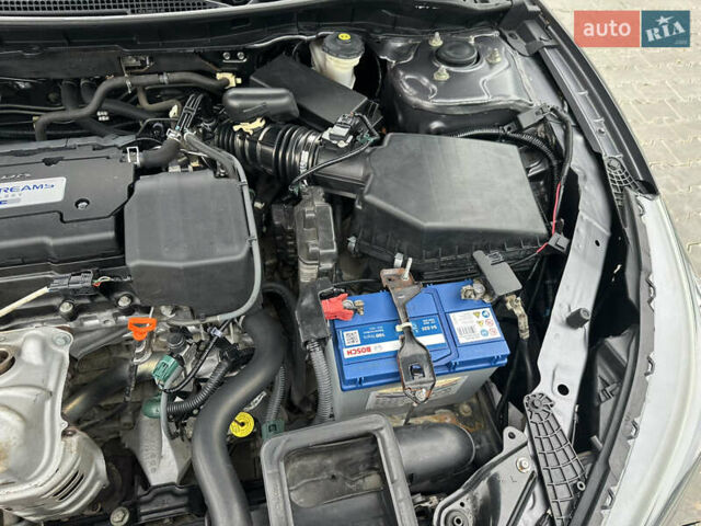 Серый Хонда Аккорд, объемом двигателя 2.35 л и пробегом 125 тыс. км за 10500 $, фото 45 на Automoto.ua