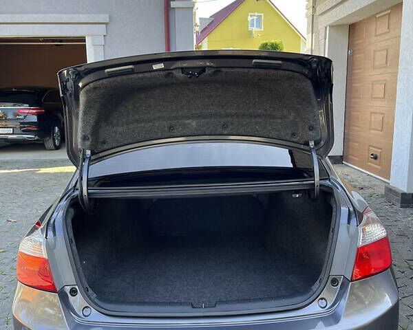 Серый Хонда Аккорд, объемом двигателя 2.4 л и пробегом 47 тыс. км за 10700 $, фото 15 на Automoto.ua