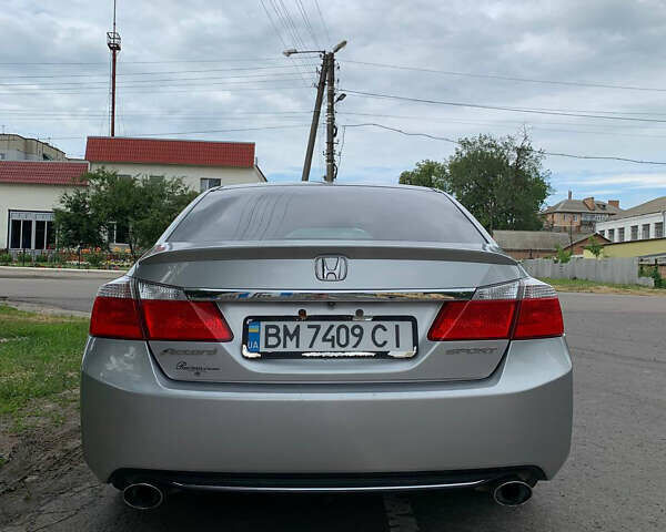 Серый Хонда Аккорд, объемом двигателя 2.36 л и пробегом 234 тыс. км за 13600 $, фото 7 на Automoto.ua