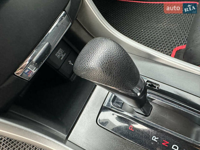 Серый Хонда Аккорд, объемом двигателя 2.35 л и пробегом 125 тыс. км за 10500 $, фото 35 на Automoto.ua