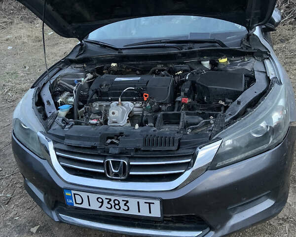 Сірий Хонда Аккорд, об'ємом двигуна 2.4 л та пробігом 106 тис. км за 4350 $, фото 1 на Automoto.ua