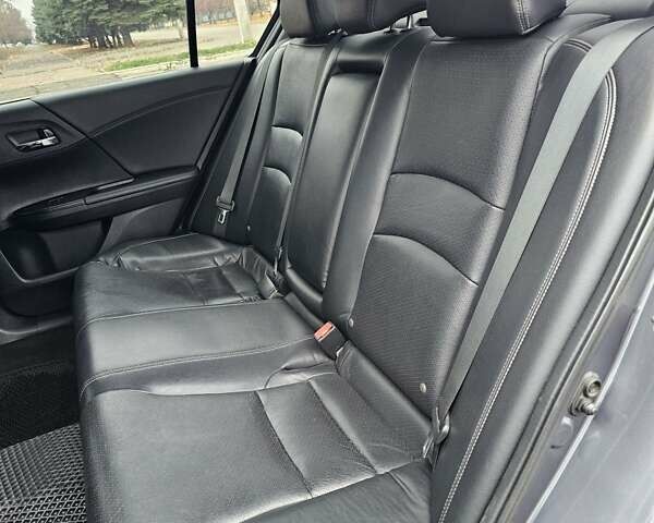 Сірий Хонда Аккорд, об'ємом двигуна 2.4 л та пробігом 171 тис. км за 11500 $, фото 20 на Automoto.ua