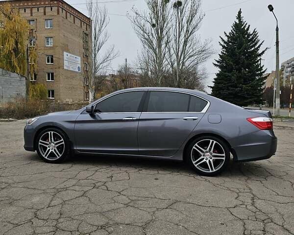 Сірий Хонда Аккорд, об'ємом двигуна 2.4 л та пробігом 171 тис. км за 11500 $, фото 3 на Automoto.ua