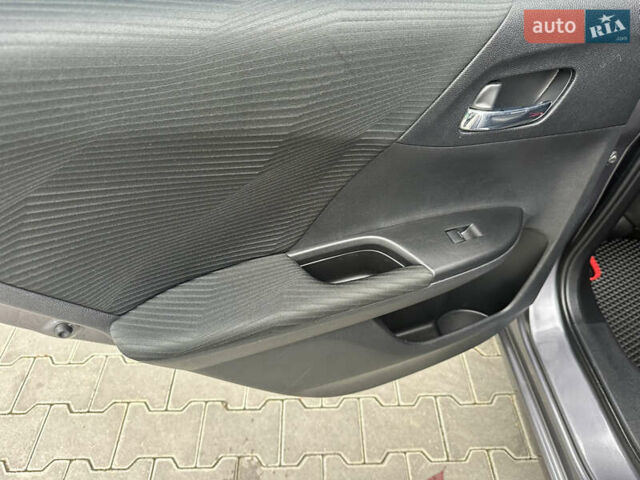 Серый Хонда Аккорд, объемом двигателя 2.35 л и пробегом 125 тыс. км за 10500 $, фото 22 на Automoto.ua