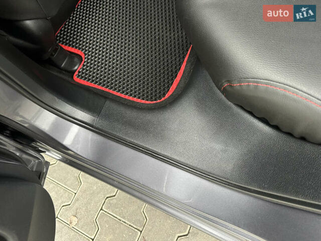 Серый Хонда Аккорд, объемом двигателя 2.35 л и пробегом 125 тыс. км за 10500 $, фото 24 на Automoto.ua