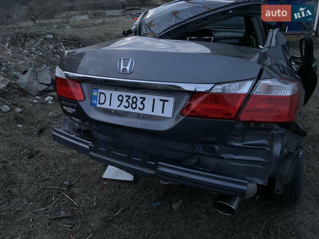Сірий Хонда Аккорд, об'ємом двигуна 2.4 л та пробігом 106 тис. км за 4350 $, фото 4 на Automoto.ua