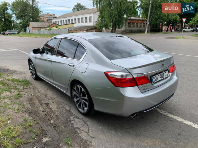 Серый Хонда Аккорд, объемом двигателя 2.36 л и пробегом 234 тыс. км за 13600 $, фото 2 на Automoto.ua