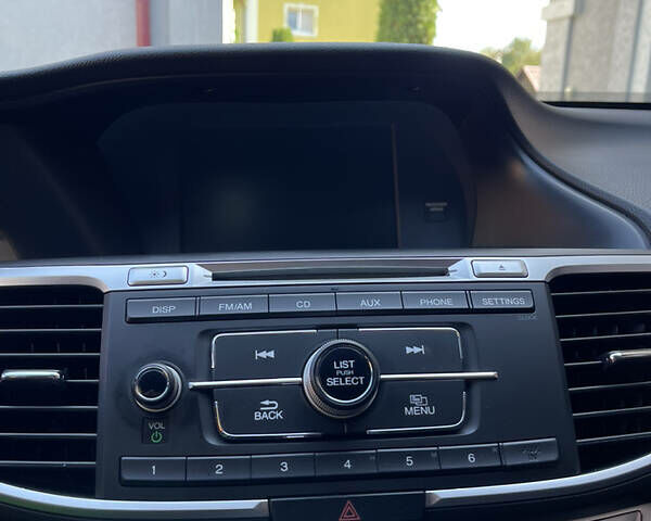 Серый Хонда Аккорд, объемом двигателя 2.4 л и пробегом 47 тыс. км за 10700 $, фото 22 на Automoto.ua