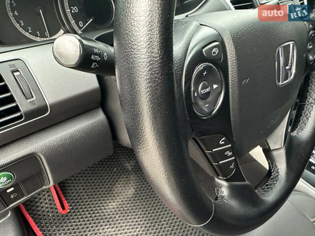 Серый Хонда Аккорд, объемом двигателя 2.35 л и пробегом 125 тыс. км за 10500 $, фото 32 на Automoto.ua