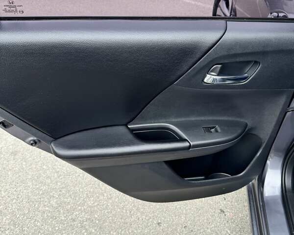 Сірий Хонда Аккорд, об'ємом двигуна 2.36 л та пробігом 52 тис. км за 14500 $, фото 17 на Automoto.ua