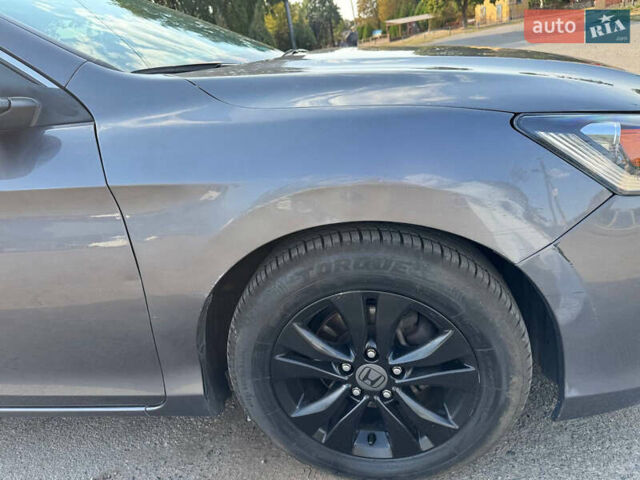 Серый Хонда Аккорд, объемом двигателя 2.36 л и пробегом 125 тыс. км за 9100 $, фото 9 на Automoto.ua