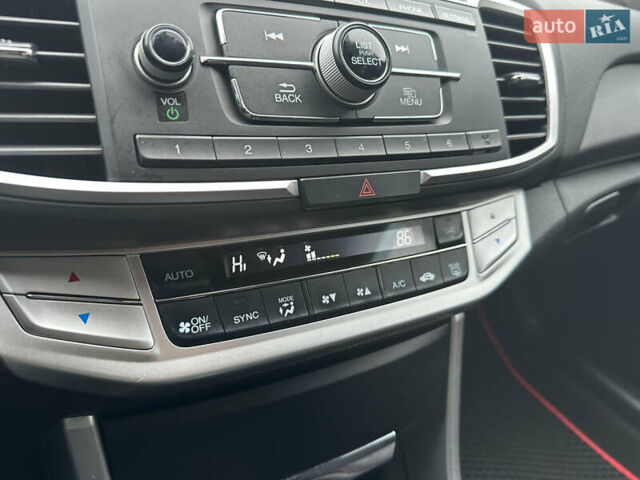 Серый Хонда Аккорд, объемом двигателя 2.35 л и пробегом 125 тыс. км за 10500 $, фото 42 на Automoto.ua
