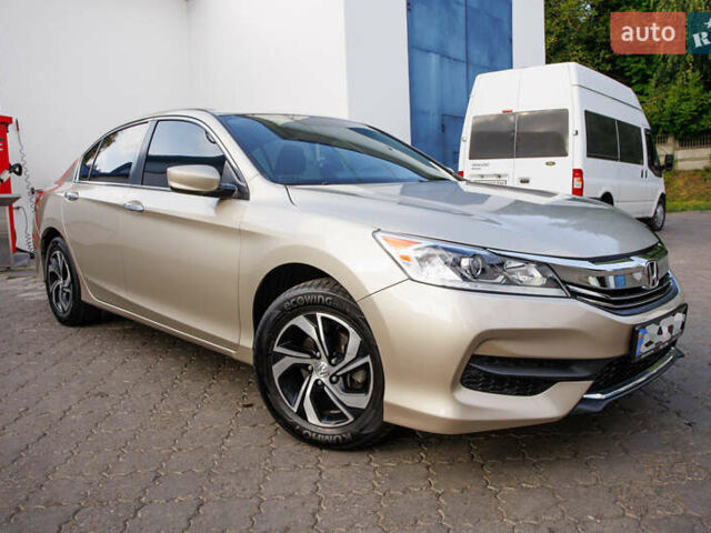 Серый Хонда Аккорд, объемом двигателя 2.5 л и пробегом 126 тыс. км за 13500 $, фото 1 на Automoto.ua