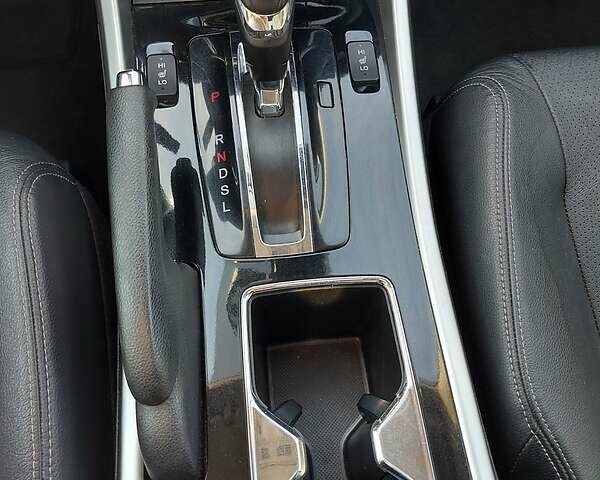 Серый Хонда Аккорд, объемом двигателя 2.4 л и пробегом 95 тыс. км за 15900 $, фото 39 на Automoto.ua