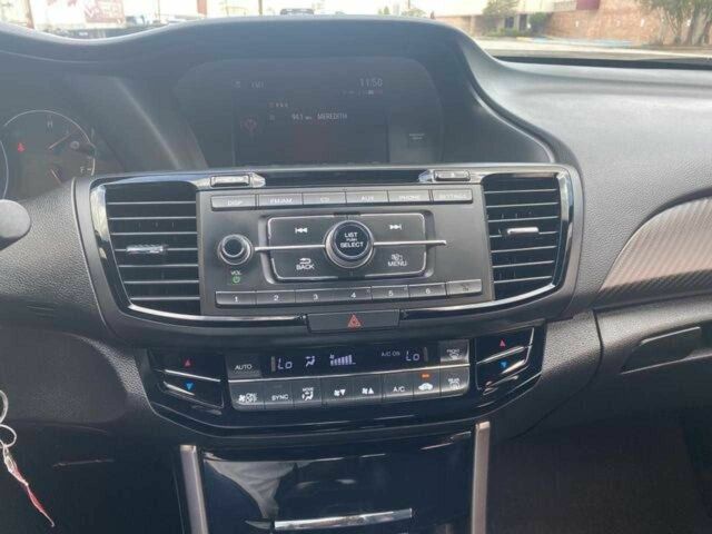 Сірий Хонда Аккорд, об'ємом двигуна 2.4 л та пробігом 121 тис. км за 2500 $, фото 12 на Automoto.ua