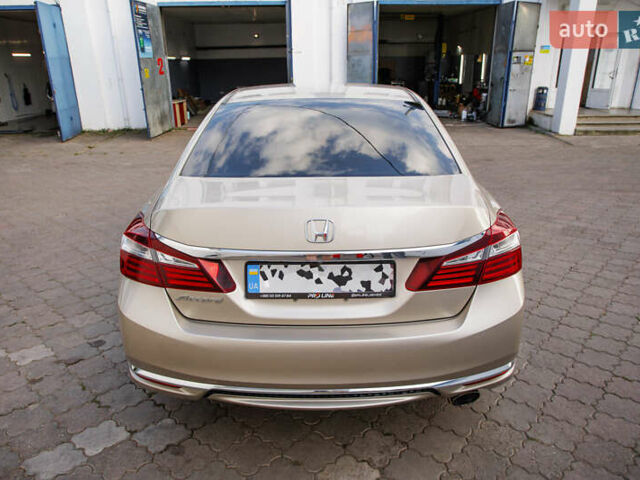 Серый Хонда Аккорд, объемом двигателя 2.5 л и пробегом 126 тыс. км за 13500 $, фото 9 на Automoto.ua