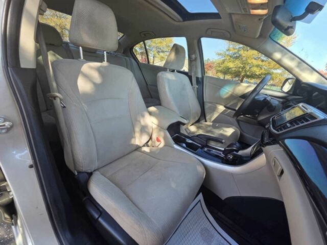 Сірий Хонда Аккорд, об'ємом двигуна 2.4 л та пробігом 75 тис. км за 10500 $, фото 8 на Automoto.ua