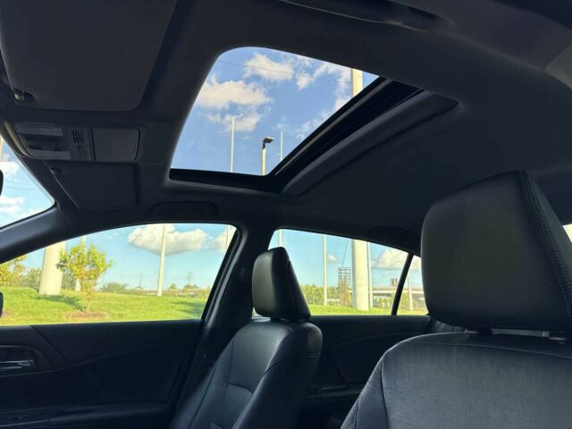 Серый Хонда Аккорд, объемом двигателя 2.4 л и пробегом 61 тыс. км за 7800 $, фото 12 на Automoto.ua