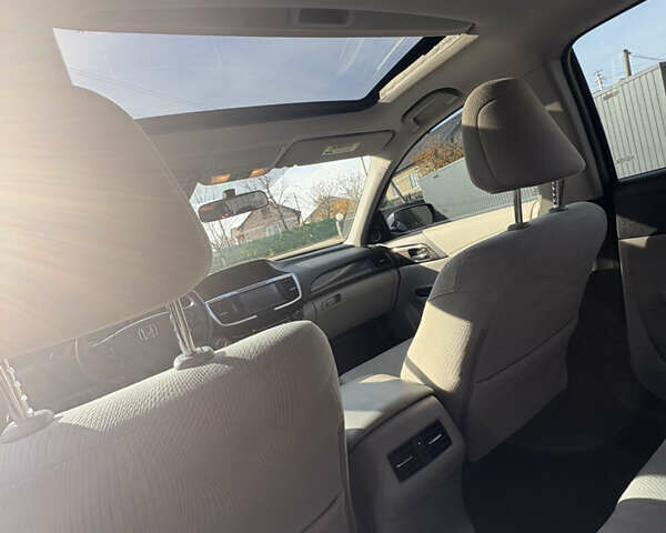 Сірий Хонда Аккорд, об'ємом двигуна 2.36 л та пробігом 155 тис. км за 12900 $, фото 30 на Automoto.ua