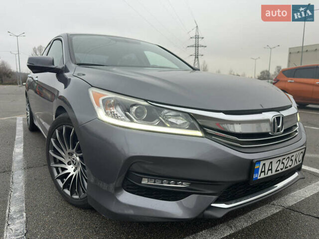 Сірий Хонда Аккорд, об'ємом двигуна 3.5 л та пробігом 107 тис. км за 17900 $, фото 3 на Automoto.ua