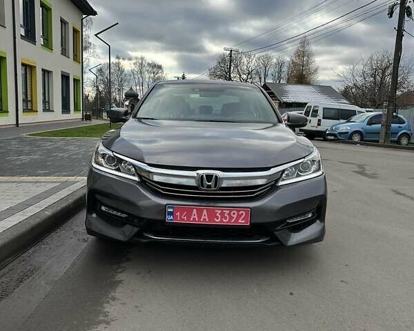 Сірий Хонда Аккорд, об'ємом двигуна 2 л та пробігом 118 тис. км за 16500 $, фото 1 на Automoto.ua