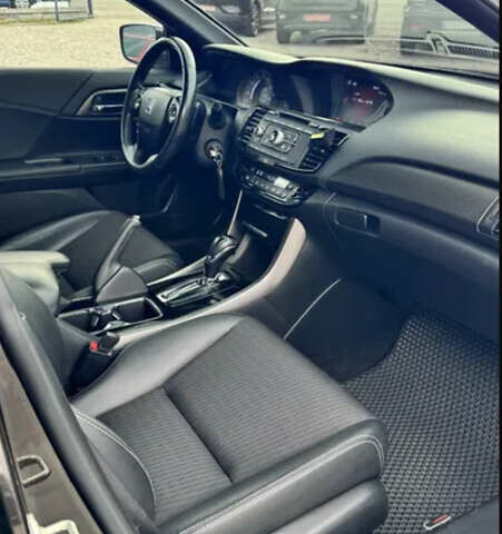 Сірий Хонда Аккорд, об'ємом двигуна 2.36 л та пробігом 99 тис. км за 14500 $, фото 13 на Automoto.ua