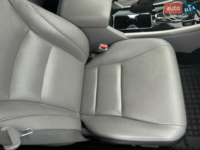 Сірий Хонда Аккорд, об'ємом двигуна 3.5 л та пробігом 107 тис. км за 17900 $, фото 25 на Automoto.ua