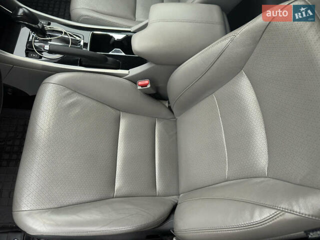 Сірий Хонда Аккорд, об'ємом двигуна 3.5 л та пробігом 107 тис. км за 17900 $, фото 36 на Automoto.ua