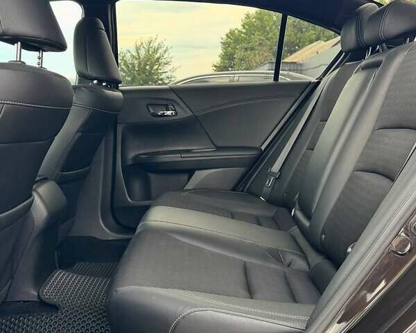 Сірий Хонда Аккорд, об'ємом двигуна 2.36 л та пробігом 99 тис. км за 14500 $, фото 11 на Automoto.ua