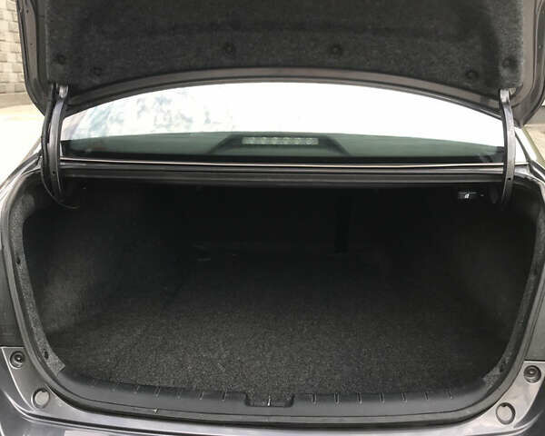 Серый Хонда Аккорд, объемом двигателя 2.4 л и пробегом 72 тыс. км за 15800 $, фото 11 на Automoto.ua