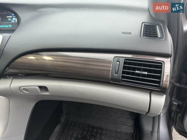 Сірий Хонда Аккорд, об'ємом двигуна 3.5 л та пробігом 107 тис. км за 17900 $, фото 27 на Automoto.ua