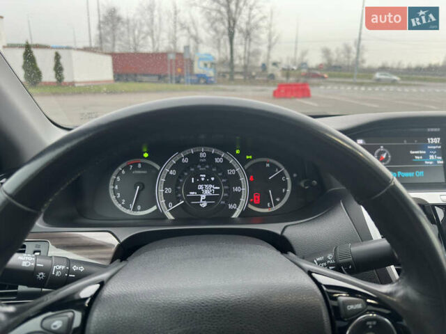 Сірий Хонда Аккорд, об'ємом двигуна 3.5 л та пробігом 107 тис. км за 17900 $, фото 60 на Automoto.ua