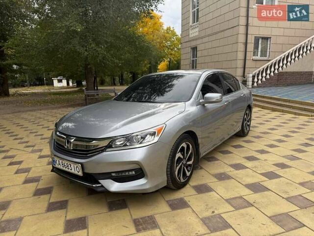 Сірий Хонда Аккорд, об'ємом двигуна 2.4 л та пробігом 115 тис. км за 12900 $, фото 8 на Automoto.ua