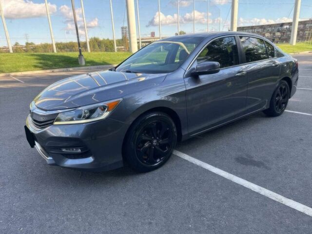 Серый Хонда Аккорд, объемом двигателя 2.4 л и пробегом 61 тыс. км за 7800 $, фото 2 на Automoto.ua