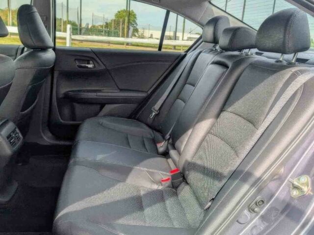 Серый Хонда Аккорд, объемом двигателя 3.5 л и пробегом 59 тыс. км за 10500 $, фото 10 на Automoto.ua