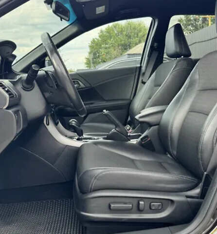 Сірий Хонда Аккорд, об'ємом двигуна 2.36 л та пробігом 99 тис. км за 14500 $, фото 10 на Automoto.ua