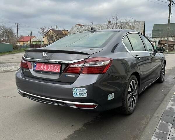 Сірий Хонда Аккорд, об'ємом двигуна 2 л та пробігом 118 тис. км за 16500 $, фото 8 на Automoto.ua