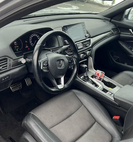 Серый Хонда Аккорд, объемом двигателя 1.5 л и пробегом 74 тыс. км за 18500 $, фото 34 на Automoto.ua