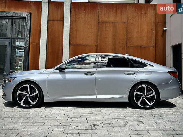 Серый Хонда Аккорд, объемом двигателя 1.5 л и пробегом 95 тыс. км за 17800 $, фото 11 на Automoto.ua