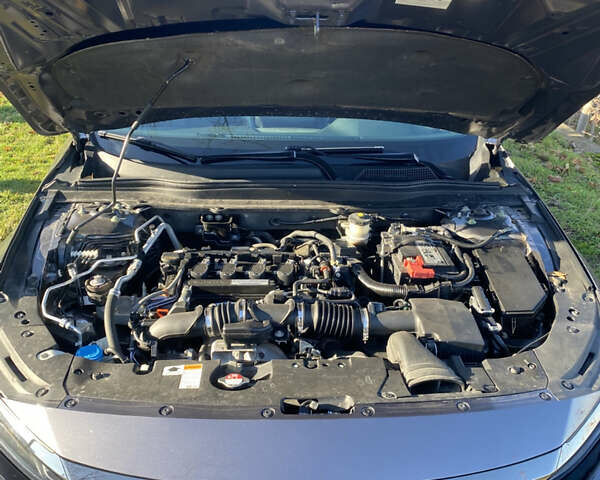 Сірий Хонда Аккорд, об'ємом двигуна 1.5 л та пробігом 108 тис. км за 15999 $, фото 16 на Automoto.ua